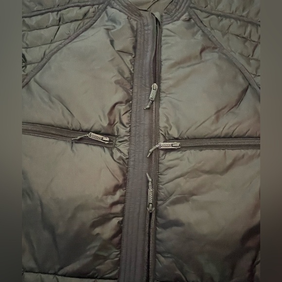 Free People FP Movement Lightweight As a Feather Packable Jacket NWT - Picture 10 of 12